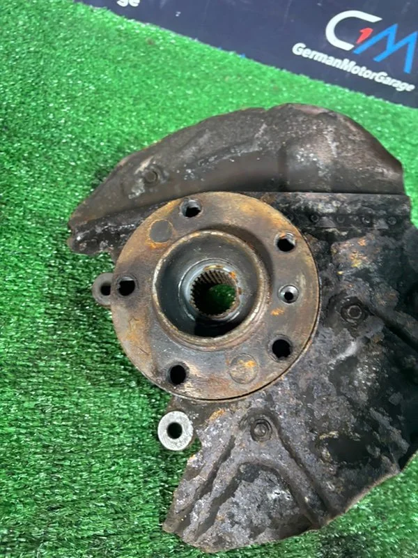 Кулак поворотный передний правый BMW X5 E53 M54B30 - миниатюра 3