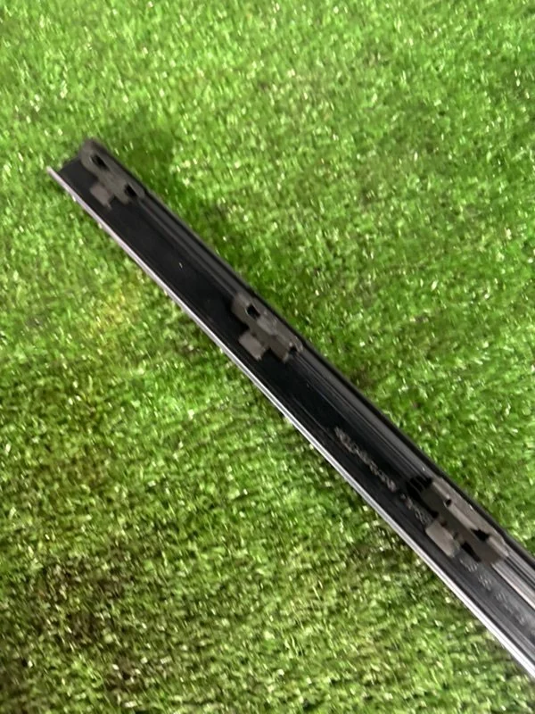 Поясная планка задняя левая BMW 5 E39 256S3 M52B25 - миниатюра 3