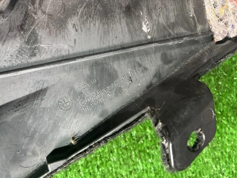 Обшивка багажника правая BMW X5 E53 M54B30 306S3 - миниатюра 9