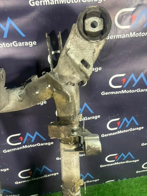 Подрамник балка задний BMW 5 E39 256S3 M52B25 1997 - миниатюра 3