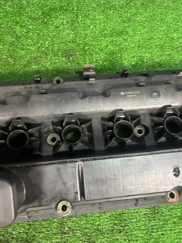 Клапанная крышка ДВС BMW X5 E53 M54B30 306S3 2004 - миниатюра 10