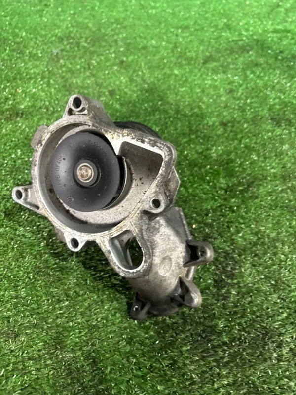 Помпа водяная BMW X5 E53 M57 306D2 2005 - миниатюра 4