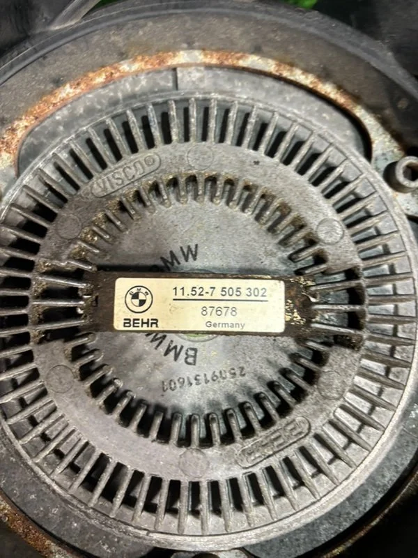 Вискомуфта с крыльчаткой BMW X5 E53 M54B30 306S3 - миниатюра 8