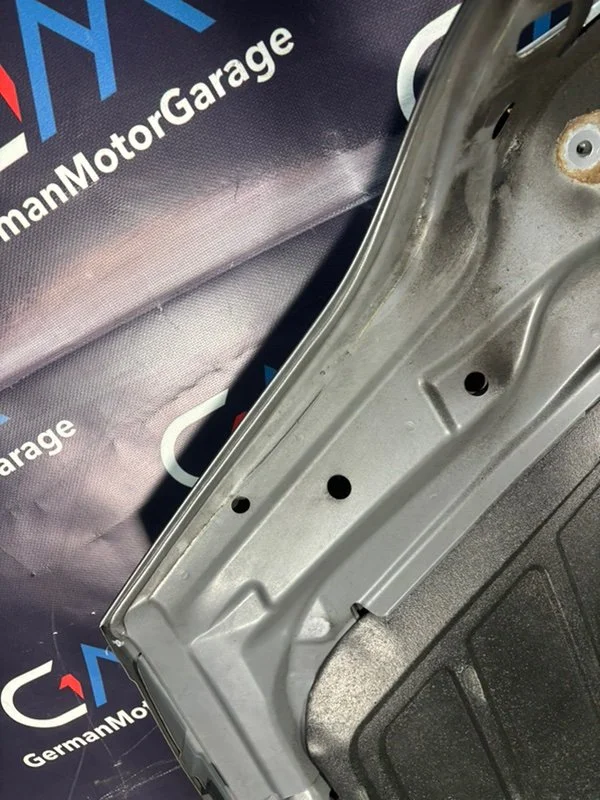 Капот BMW 3 E46 СЕДАН M54B22 226S1 2004 - миниатюра 3