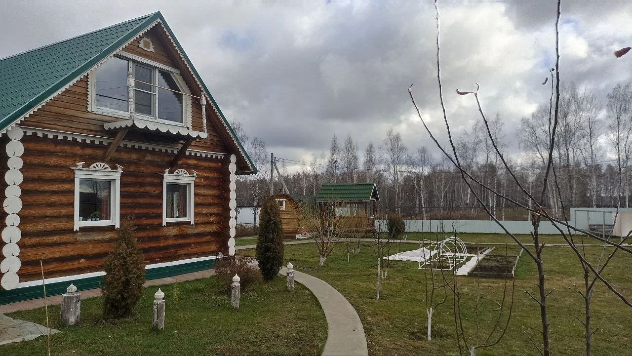 Сдам посуточно уютный дом с камином - изображение 1