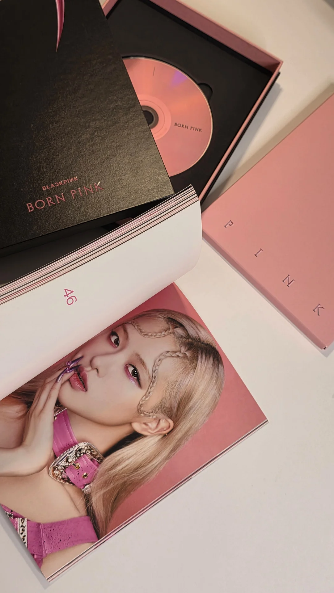 Альбом BLACKPINK - BORN PINK (Pink версия) - миниатюра 11