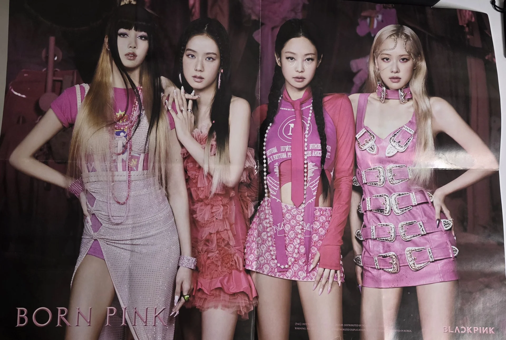 Альбом BLACKPINK - BORN PINK (Pink версия) - миниатюра 12