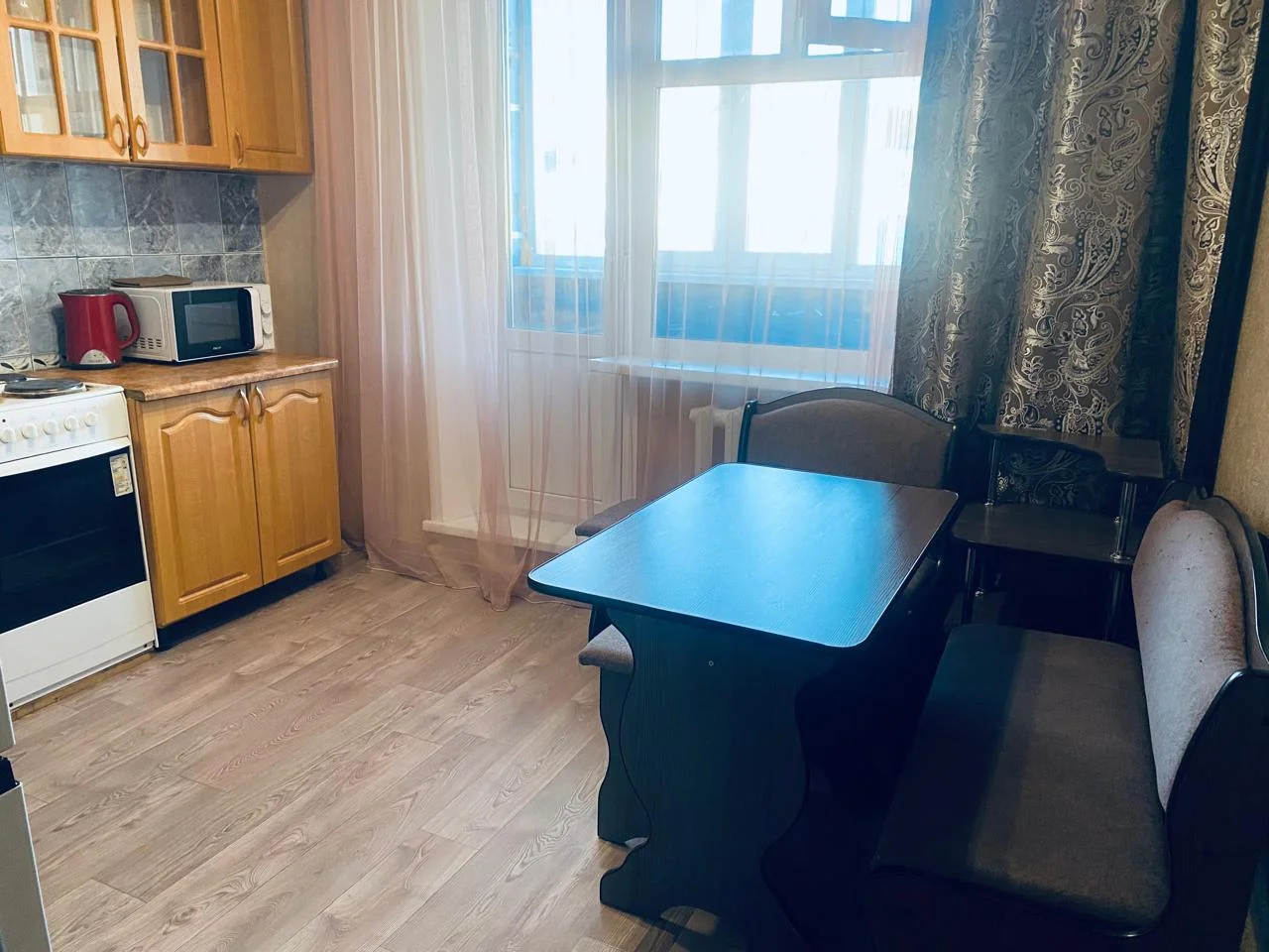 Продаётся светлая 1-комнатная квартира в центре Нерюнгри (ул. Ленина) - миниатюра 8