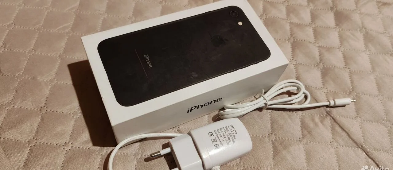 iPhone 7, 128 ГБ - изображение 1