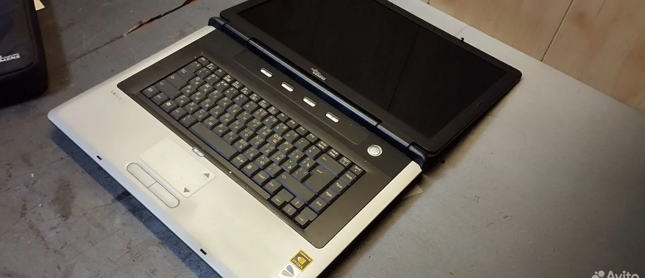 Ноутбук Fujitsu Siemens Amilo M3438G (Germany) - изображение 1