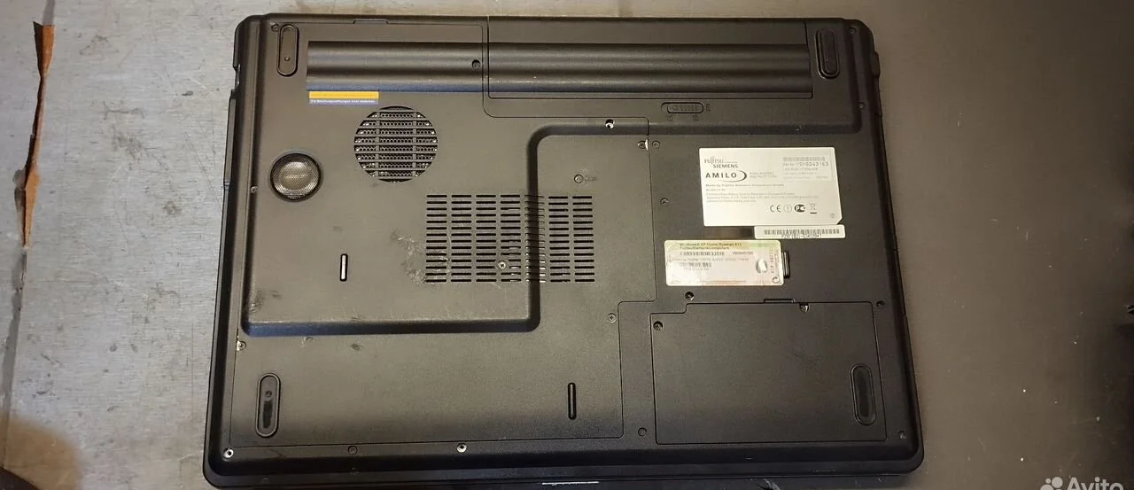 Ноутбук Fujitsu Siemens Amilo M3438G (Germany) - миниатюра 8