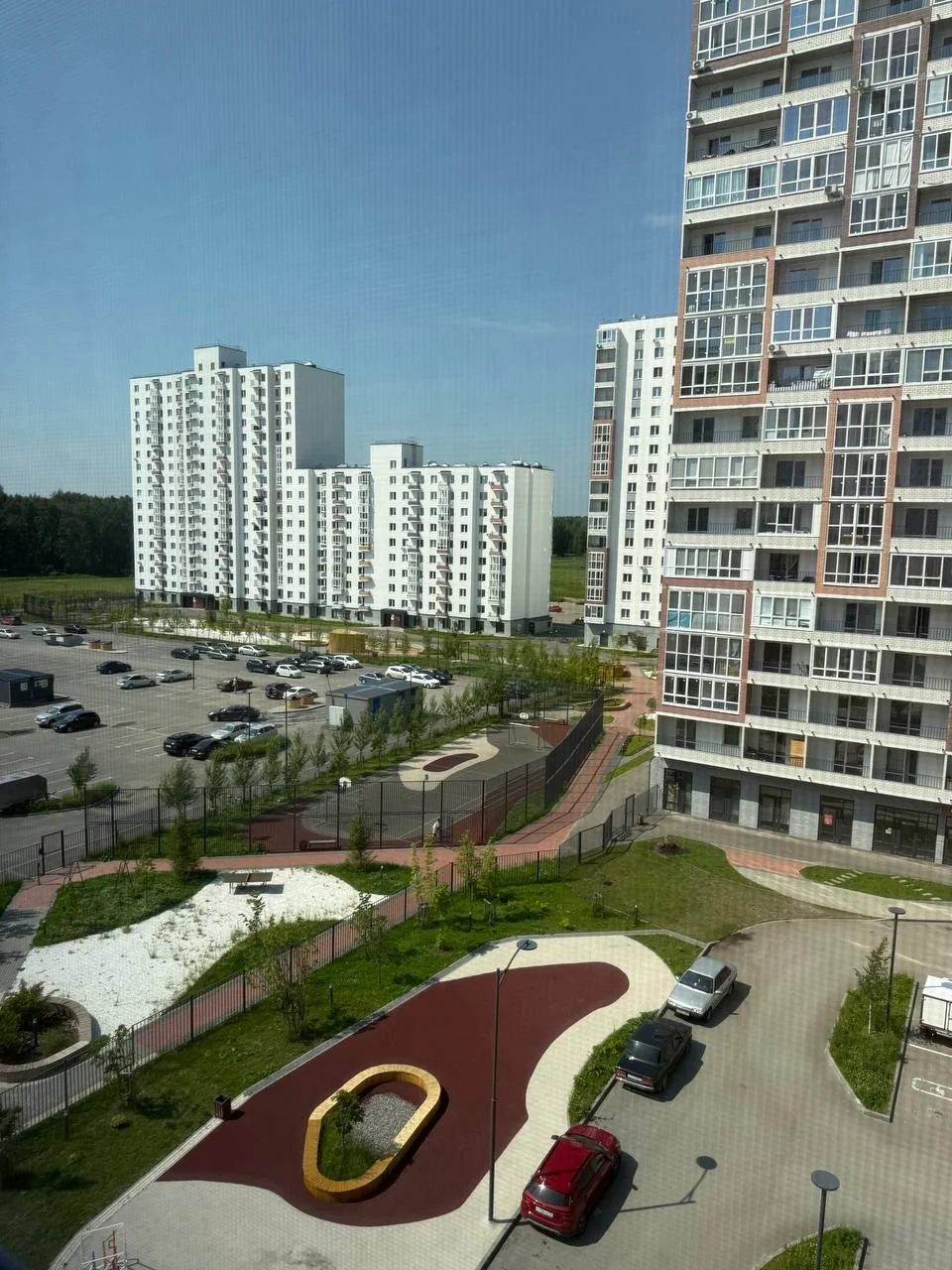 Современная квартира в Новокомарово - миниатюра 11