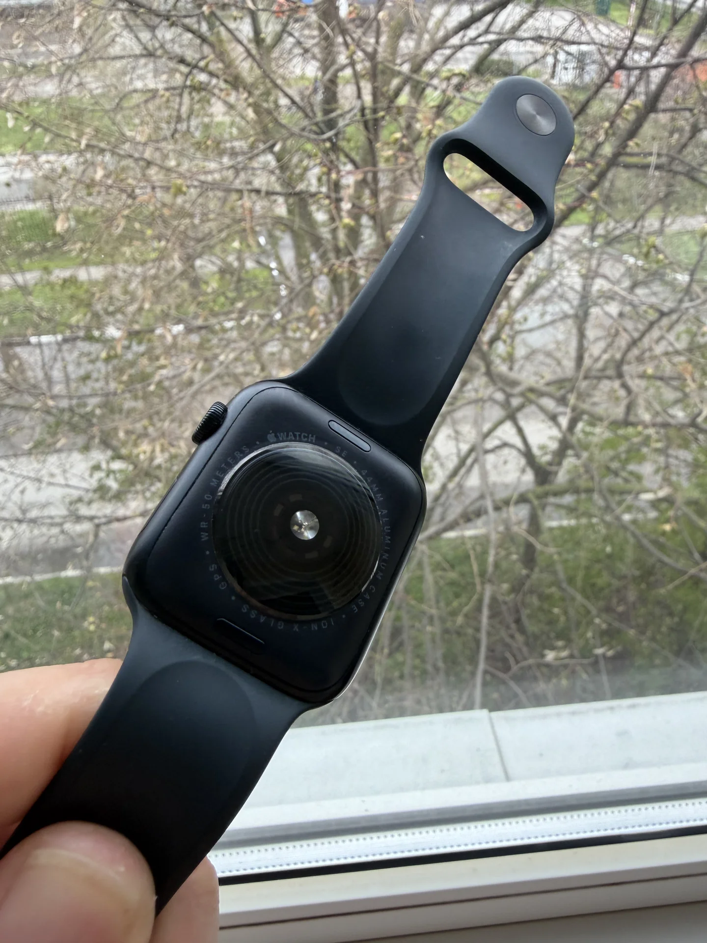 Часы Apple Watch se 2022 44 mm - миниатюра 2