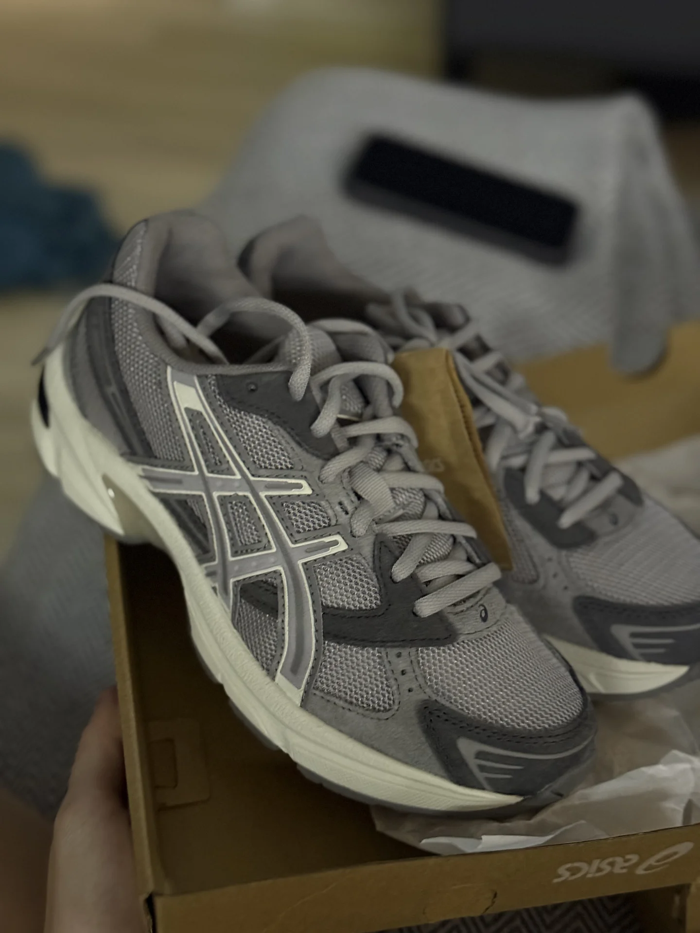 Кроссовки ASICS gel - миниатюра 2
