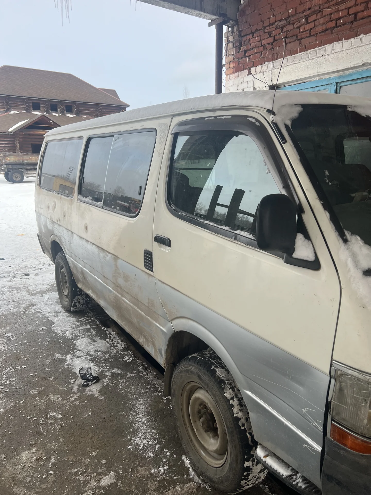 Тойота hiace в разбор - миниатюра 2