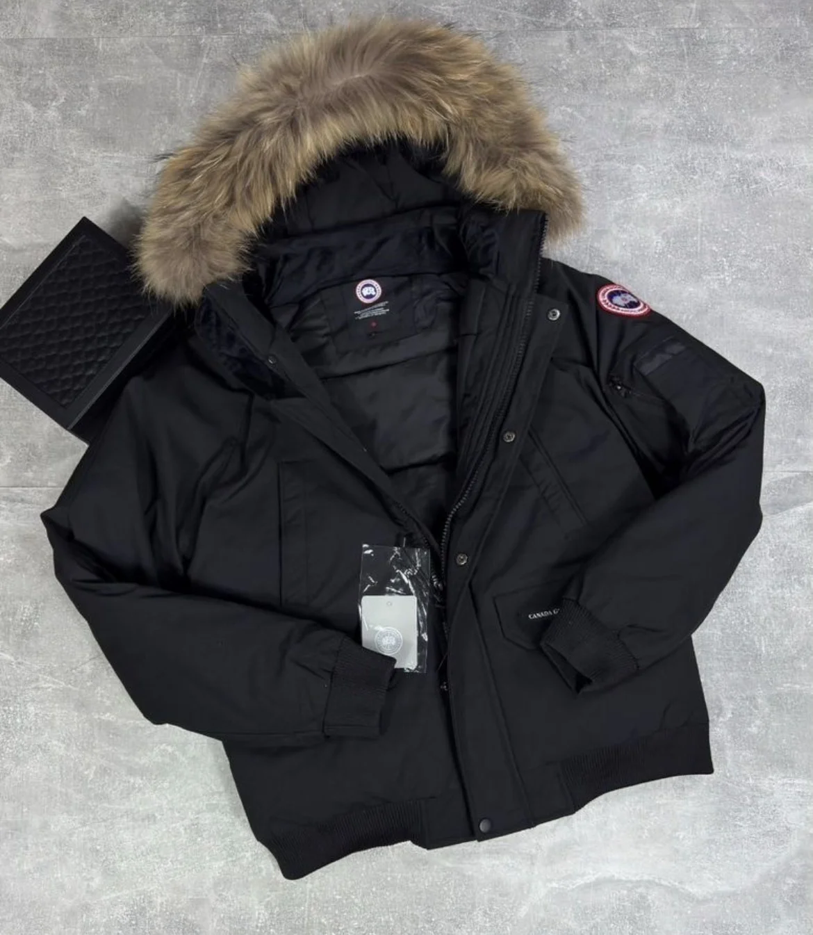 Пуховик Canada Goose - миниатюра 2