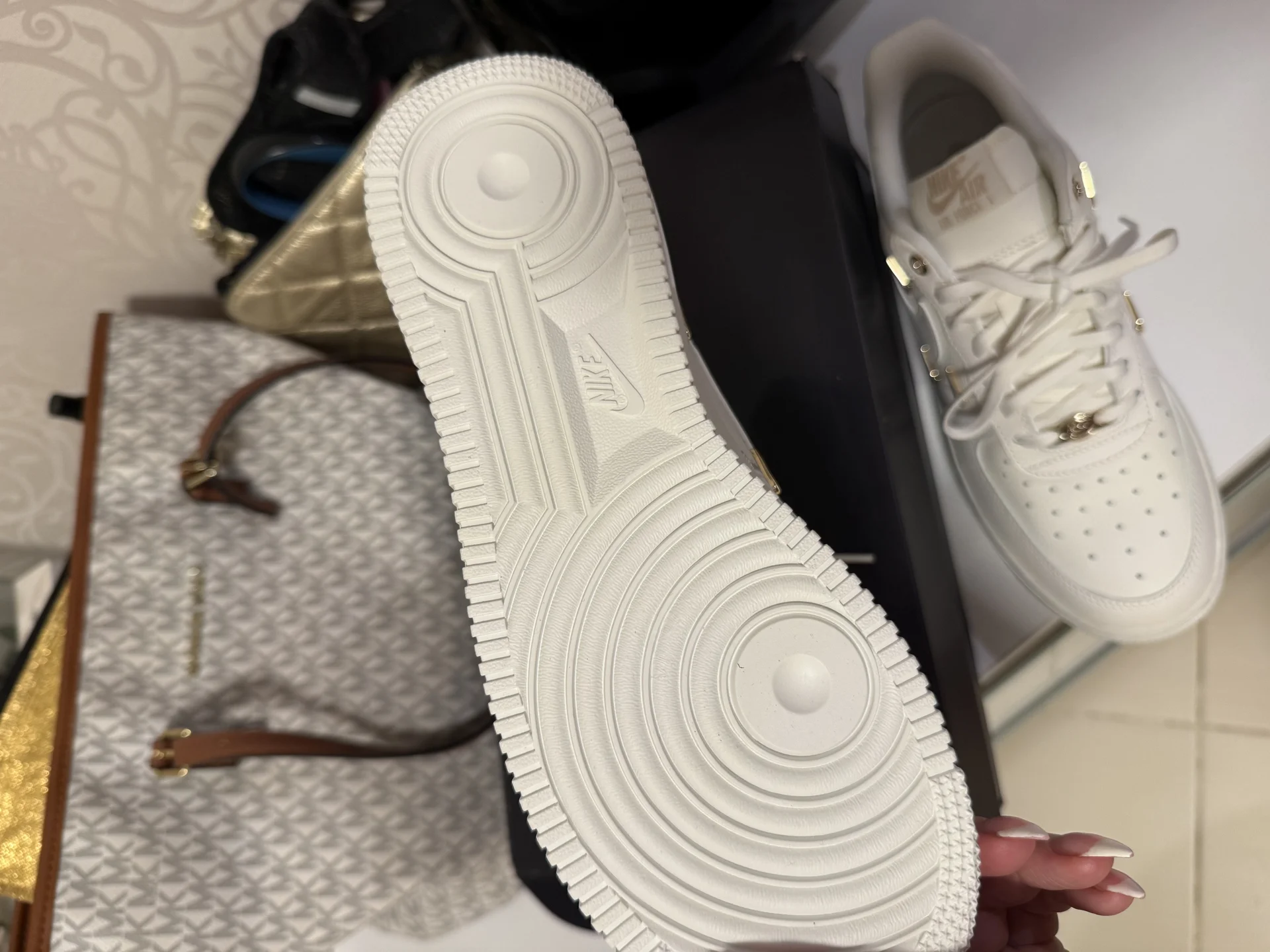 Кроссовки Nike Air - миниатюра 4