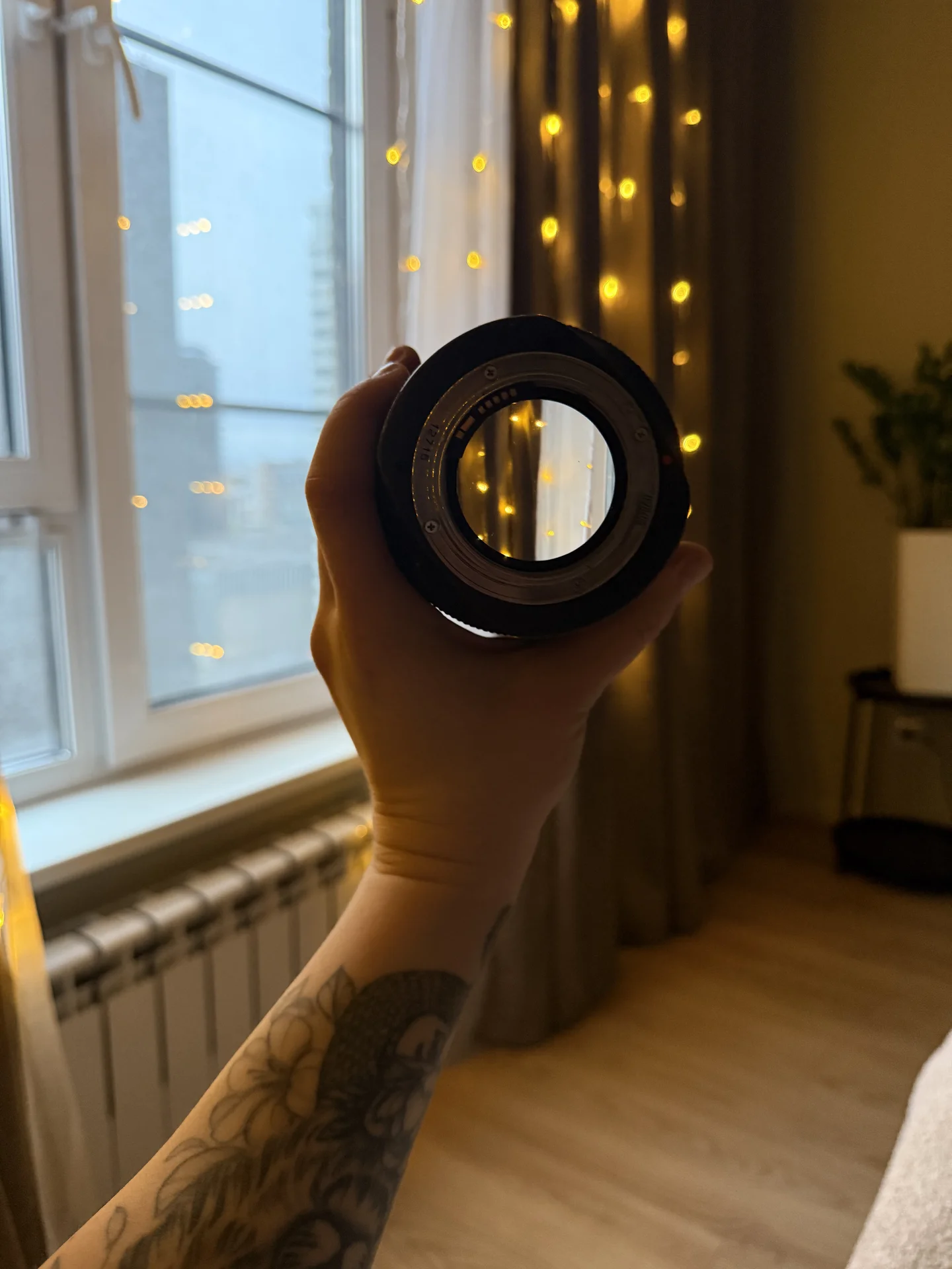 Объектив Canon EF 85mm f/1.2L II USM - изображение 1