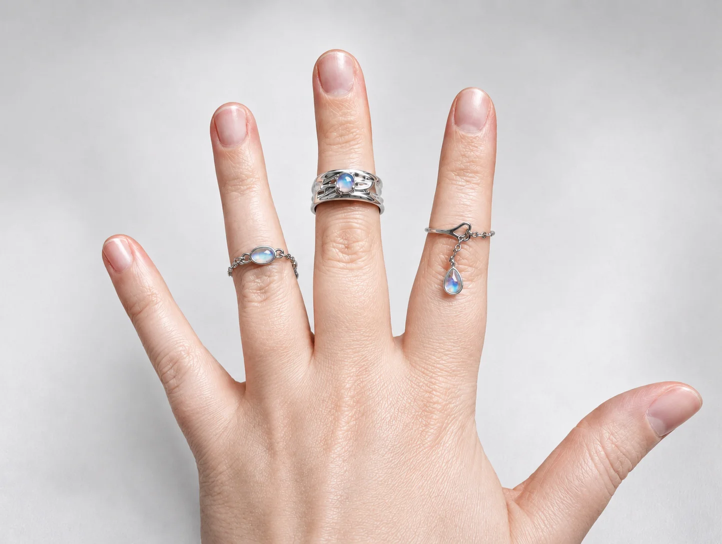 Сет из трёх серебряных колец 925 с лунными камнями - миниатюра 2