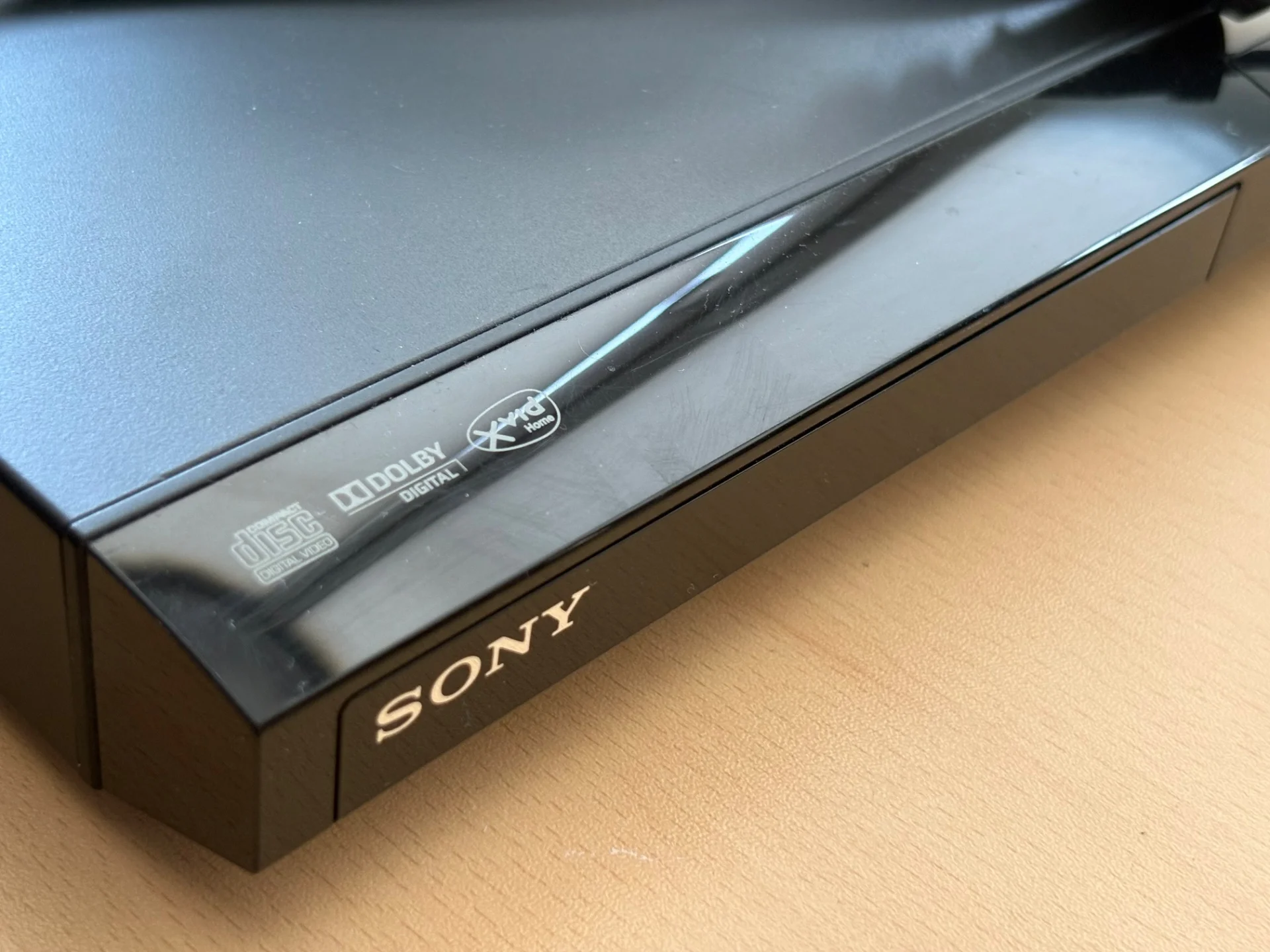Sony DVP-SR320 (CD \ DVD плеер) - миниатюра 2