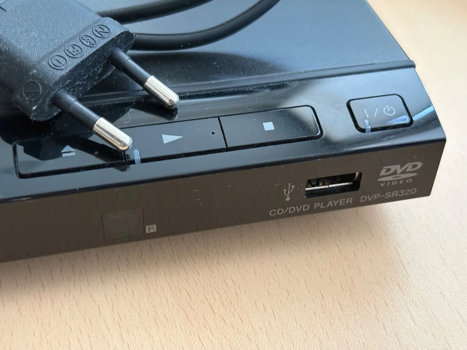 Sony DVP-SR320 (CD \ DVD плеер) - миниатюра 5