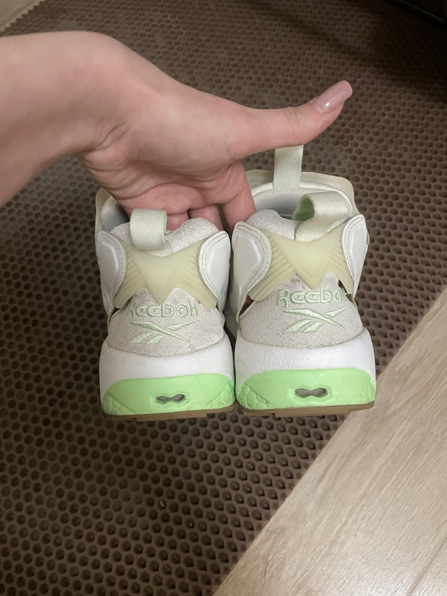 Кроссовки reebok insta pump - миниатюра 2