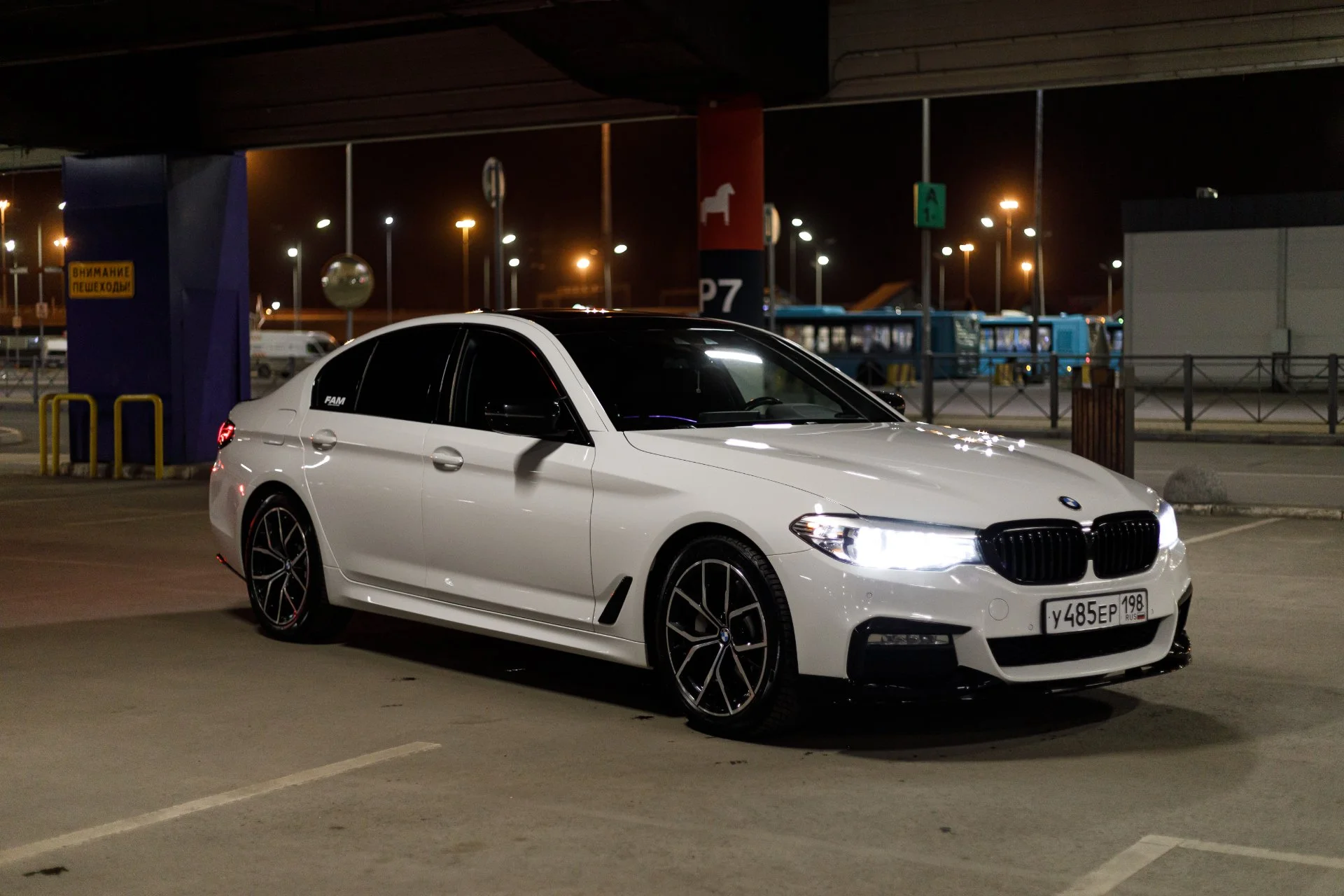 BMW 530i - изображение 1