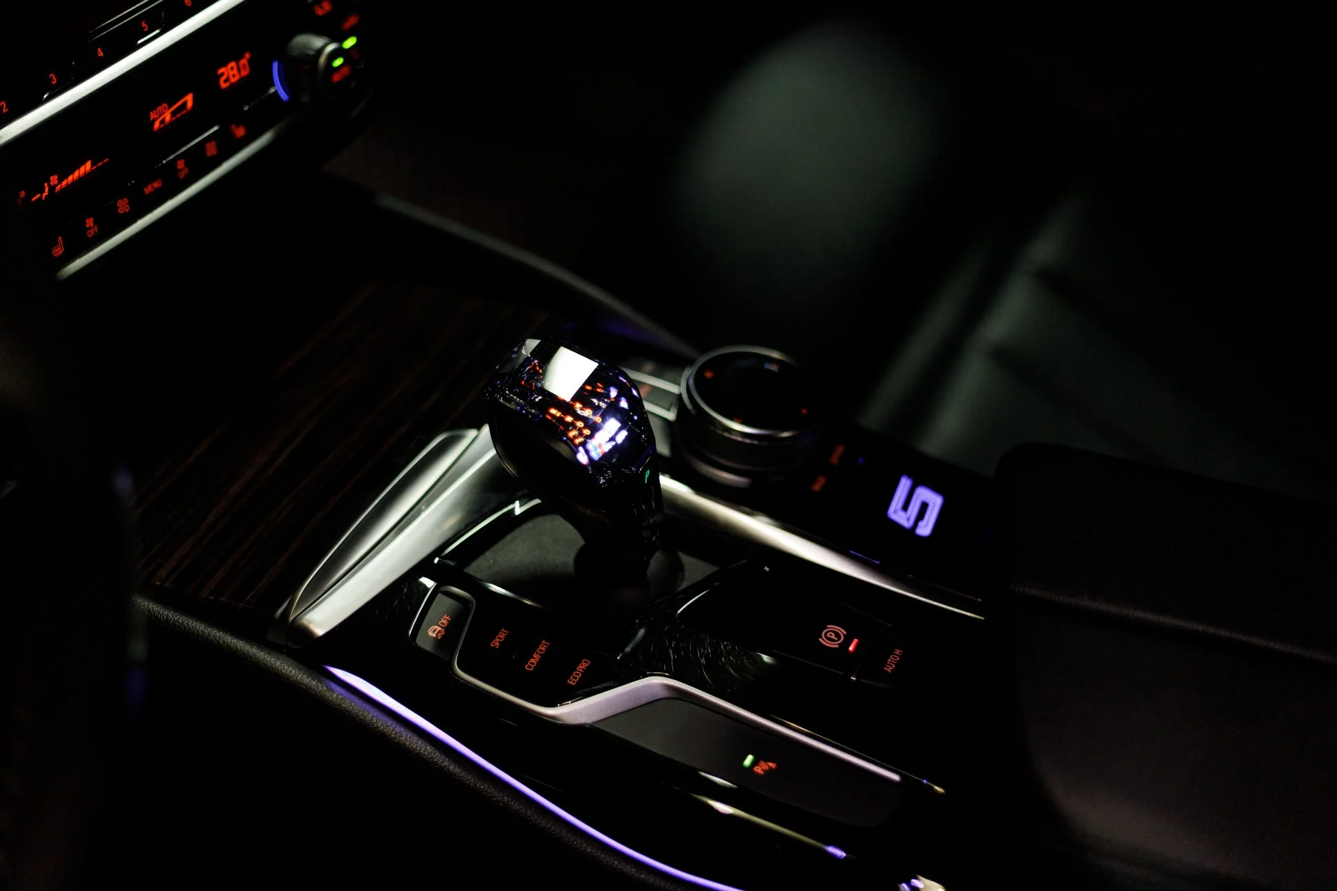 BMW 530i - миниатюра 8