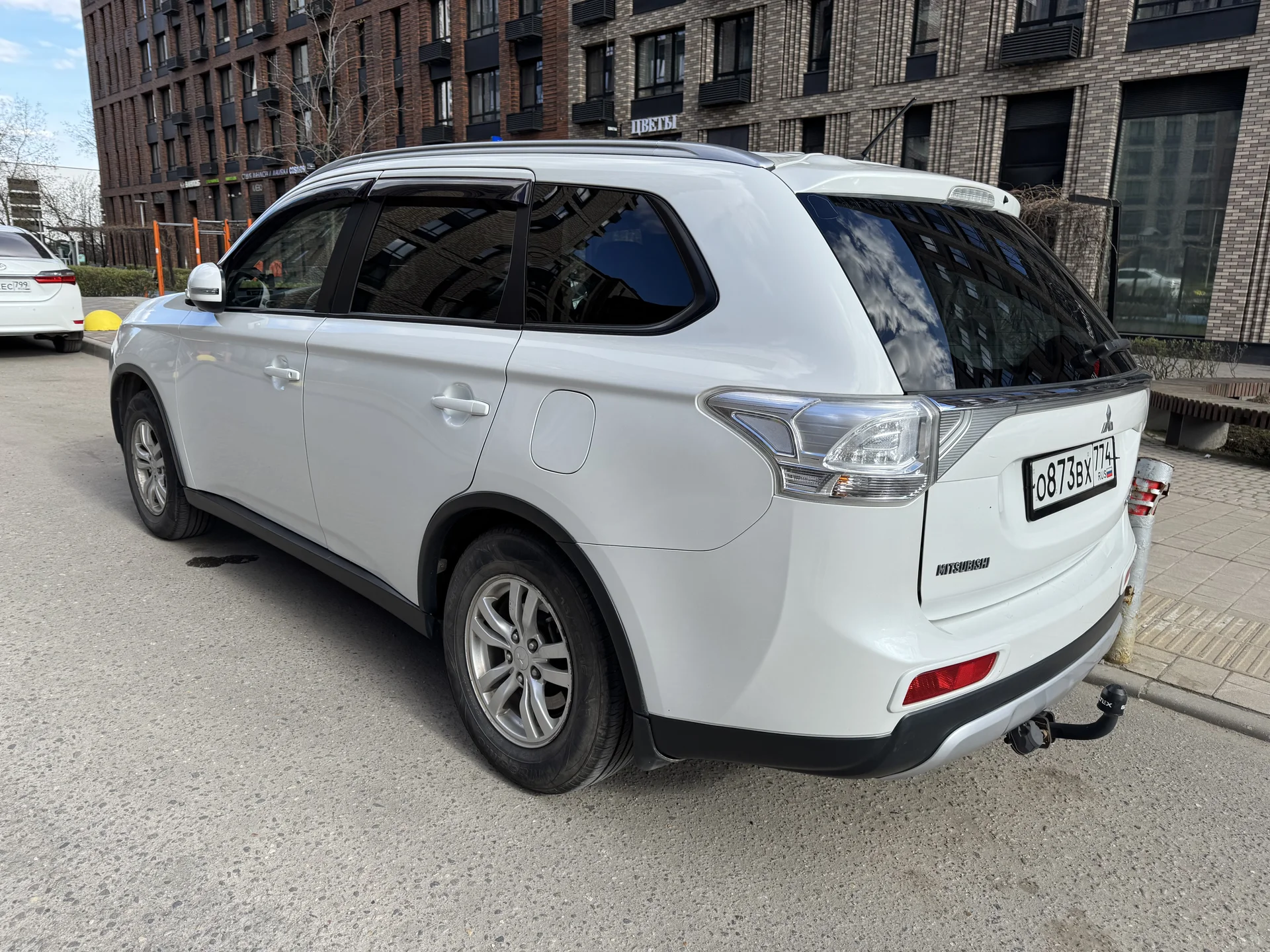 Mitsudihi Outlander - миниатюра 3