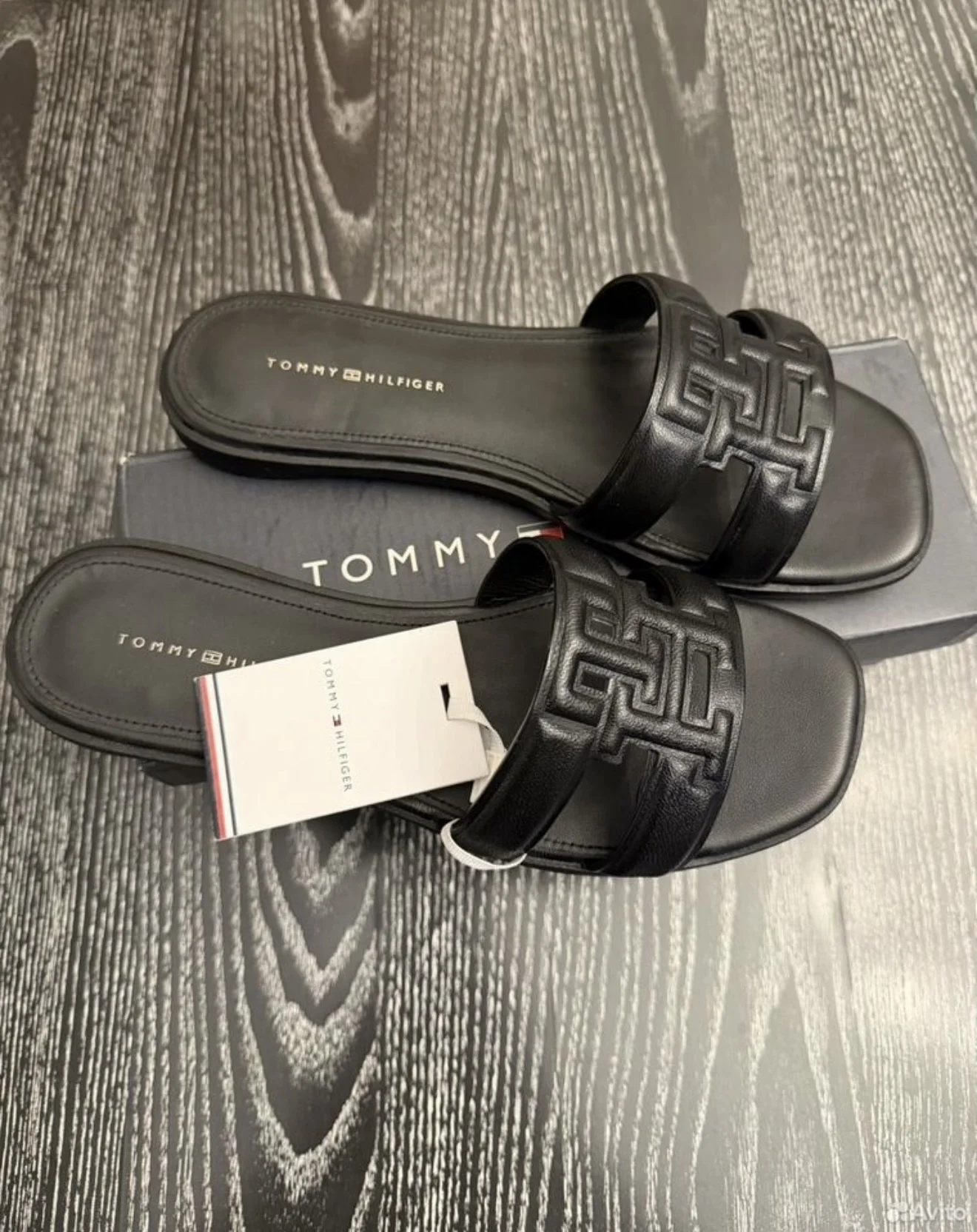 Сабо “Tommy Hilfiger” - изображение 1