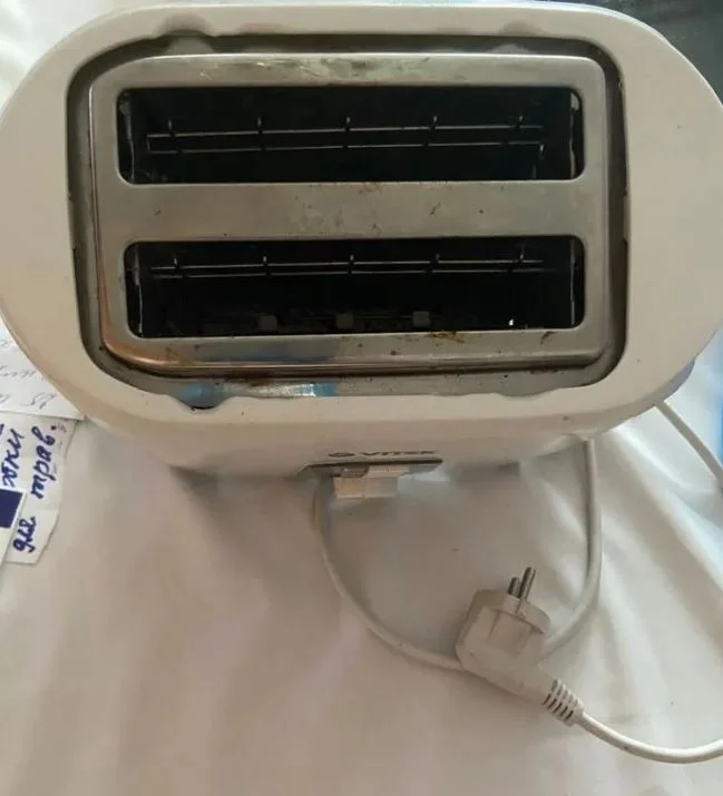 Тостер Vitek VT 1581 - миниатюра 2