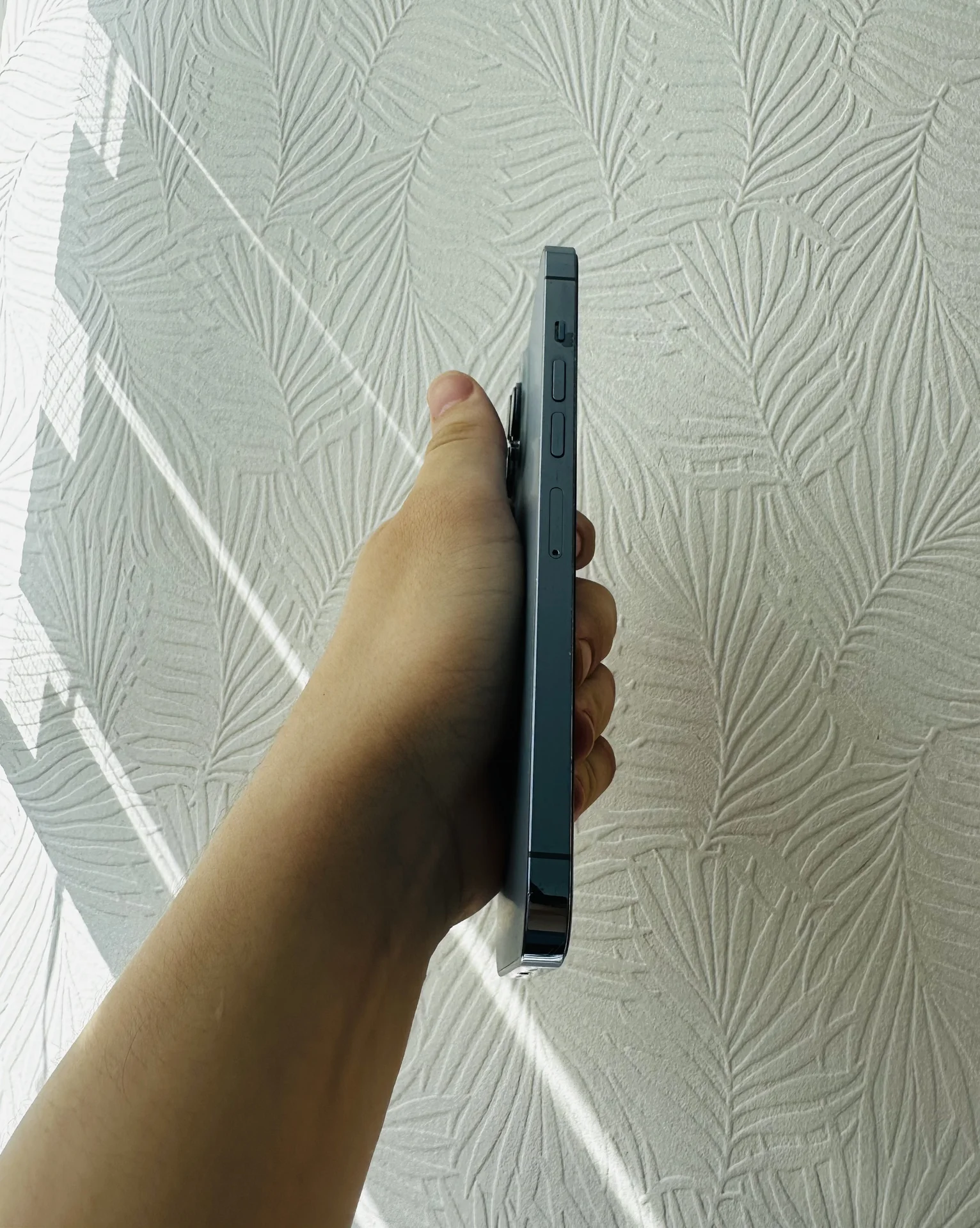 iPhone 13 Pro Max - миниатюра 3