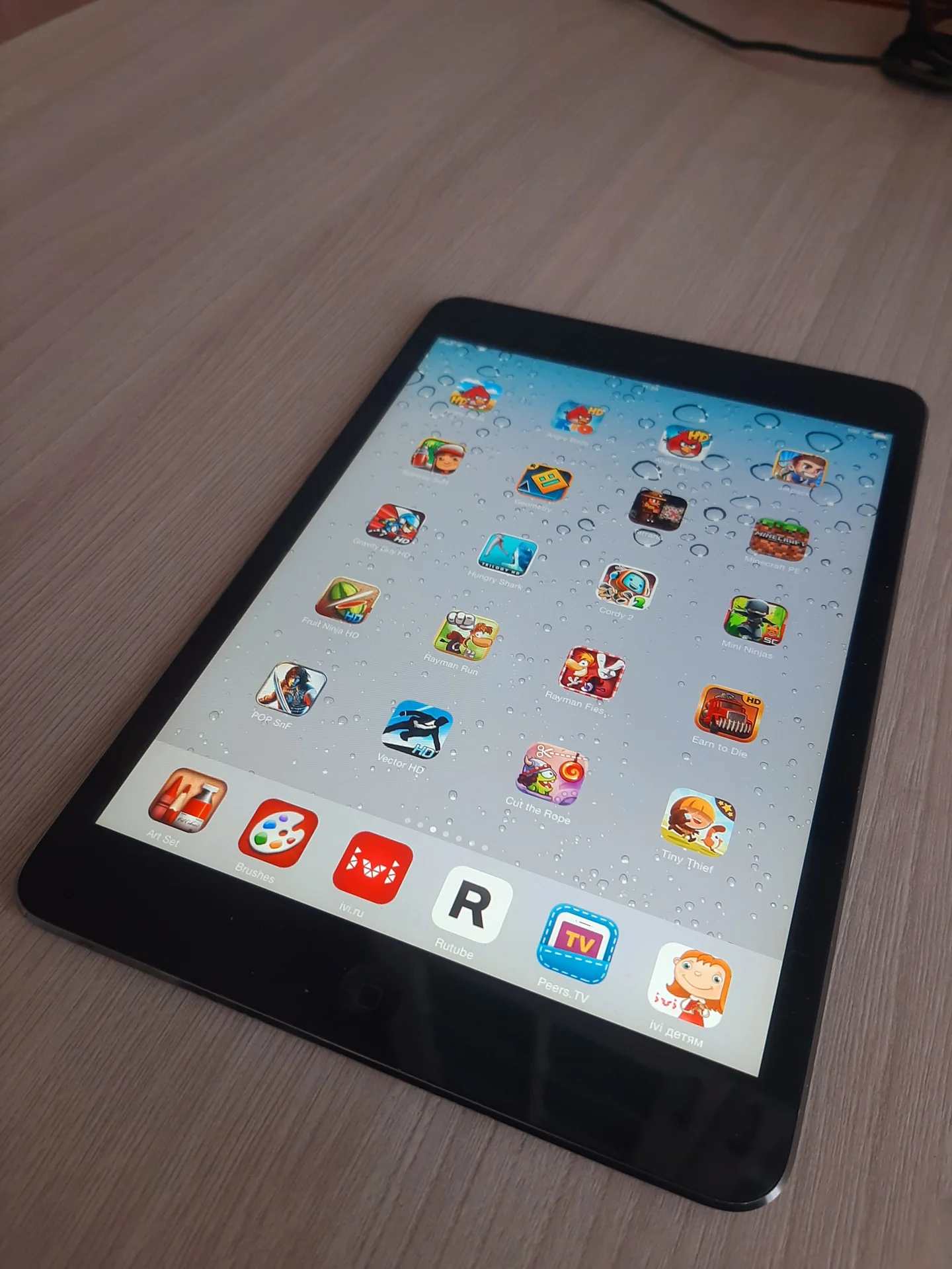 iPad mini 220 оффлайн игр, мультики, фильмы - миниатюра 2