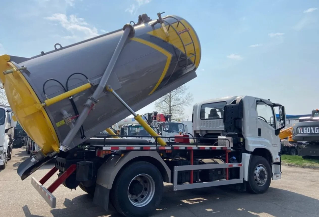 ИЛОСОС на шасси ISUZU 4х2 GIGA 205 л.с. объём бочки 10 куб.м. - миниатюра 7