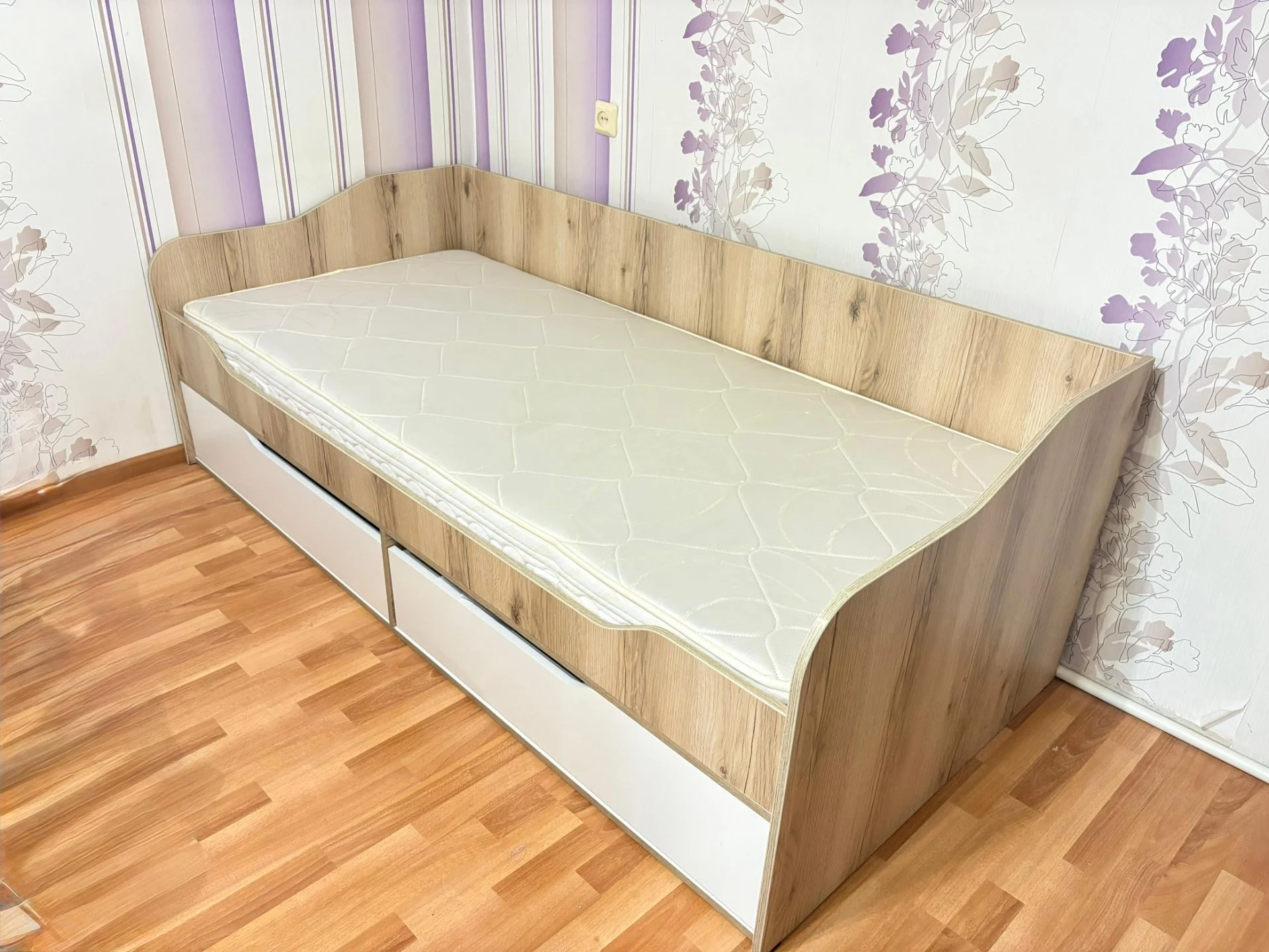 Продаётся детская кровать. - миниатюра 2