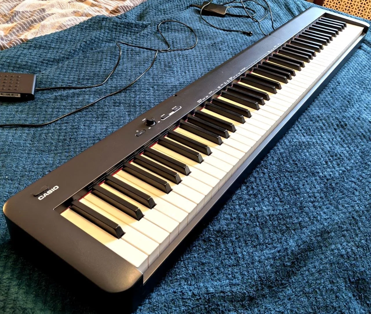 Пианино Casio CDP-S100BK - миниатюра 6