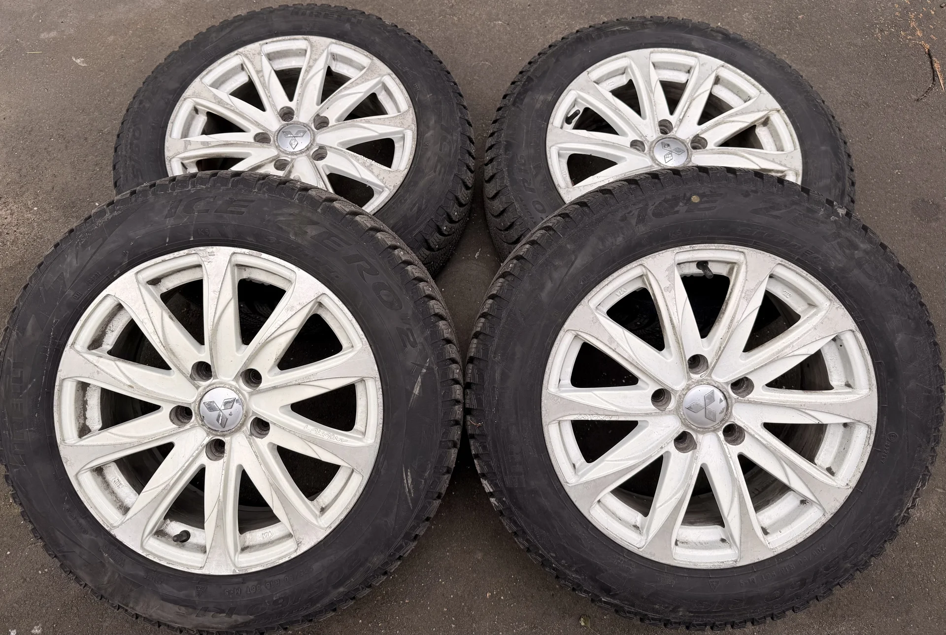 Колеса шипованные Kia Hyundai Mitsubishi 5/114.3 - изображение 1