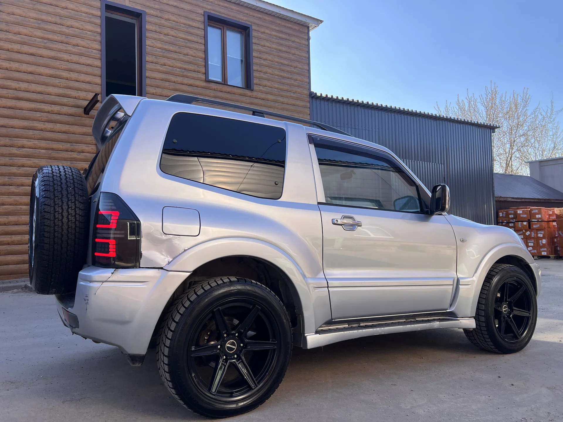 Mitsubishi pajero - миниатюра 8