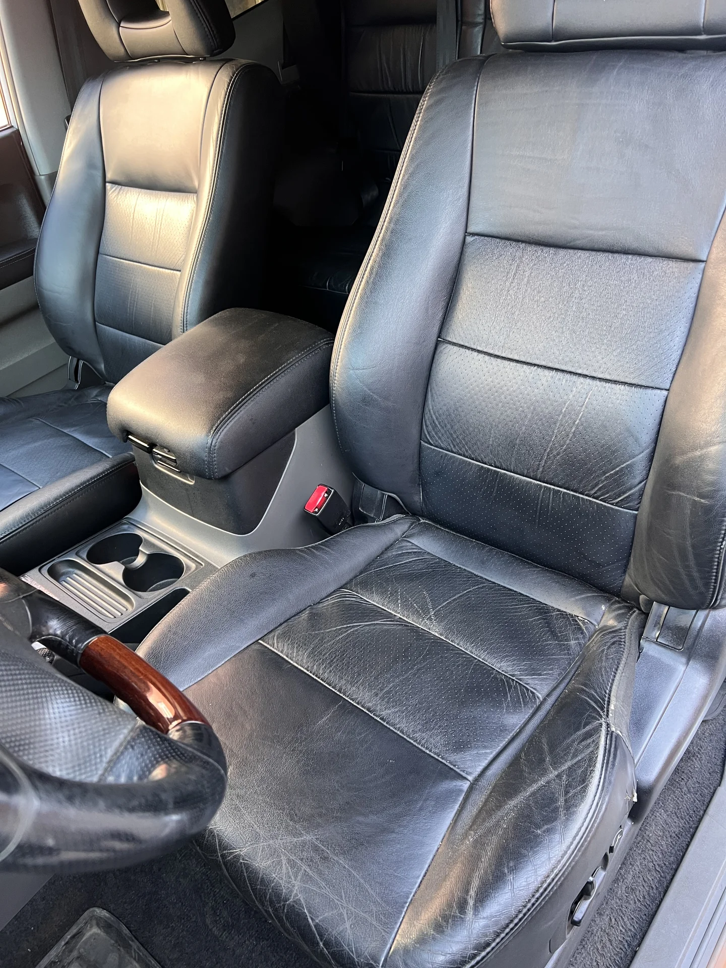 Mitsubishi pajero - миниатюра 16