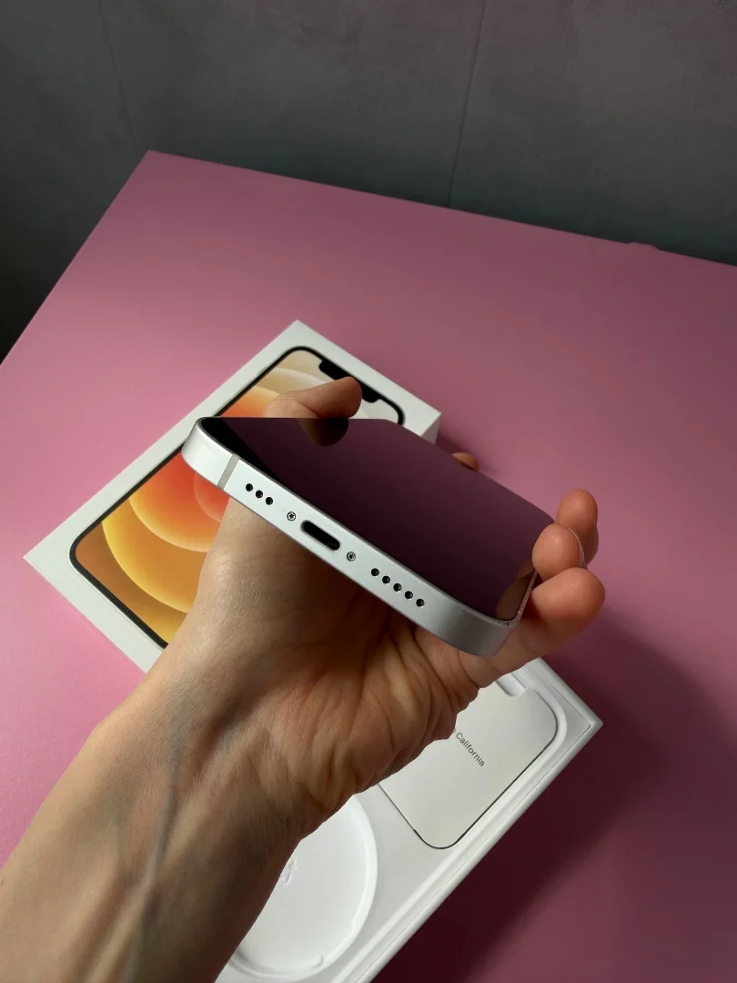 iPhone 12, 128гб, белый - миниатюра 4