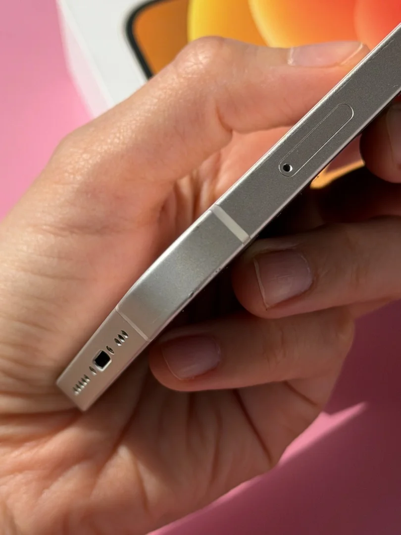 iPhone 12, 128гб, белый - миниатюра 8