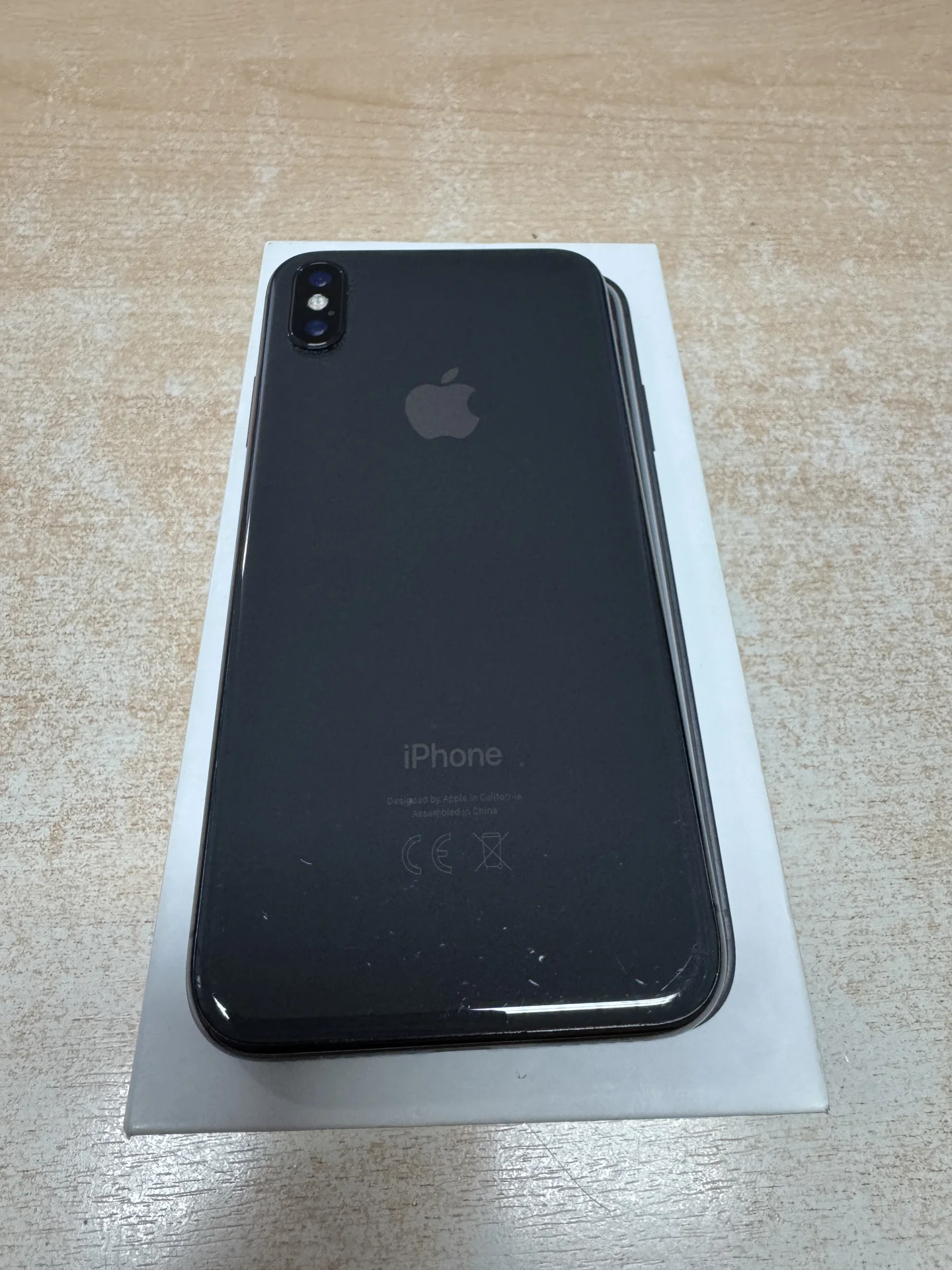 iPhone X - миниатюра 2