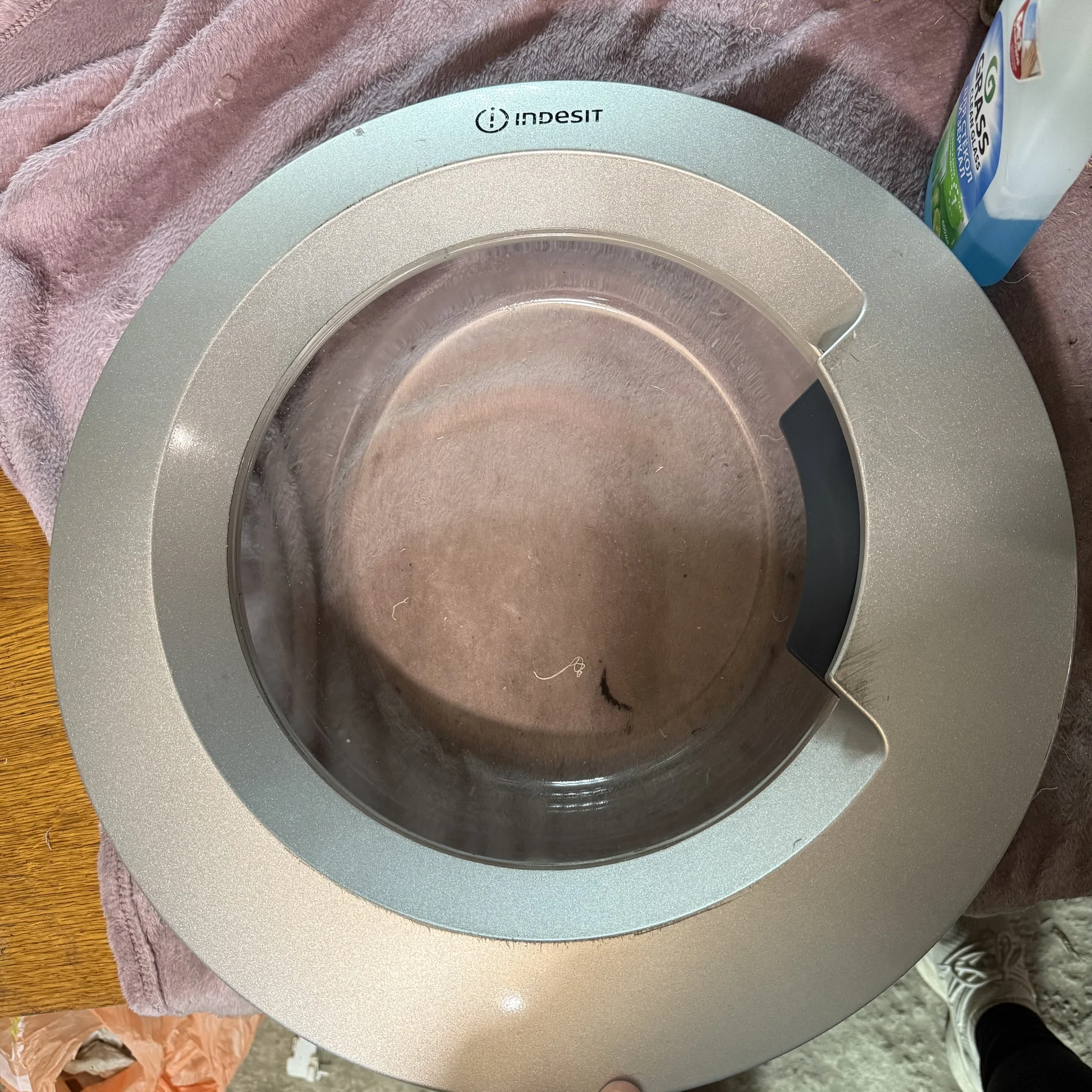 Люк стиральной машины Indesit Innex - изображение 1