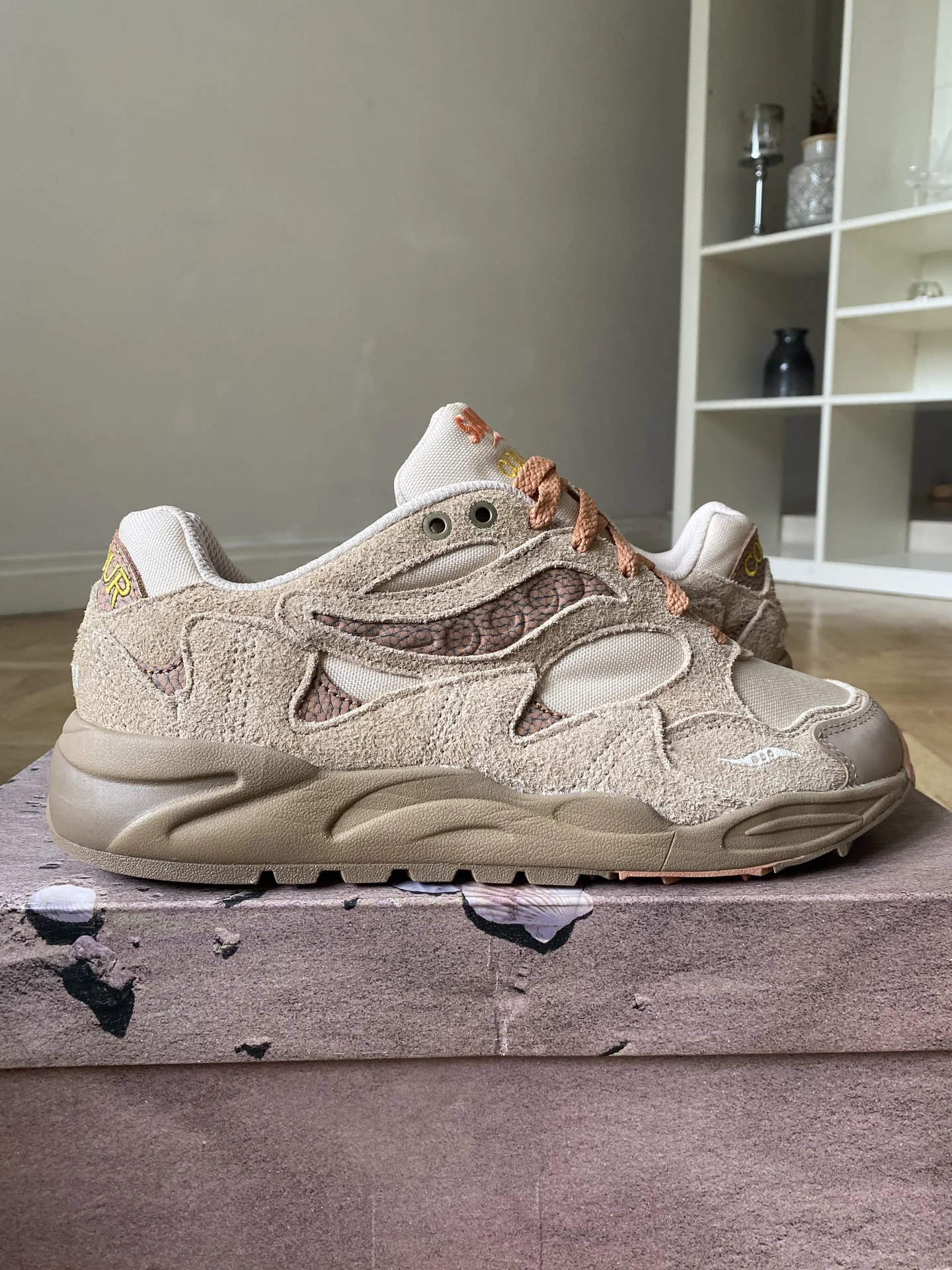 Кроссовки Saucony Grid Shadow 2 43eu/9,5us - миниатюра 8