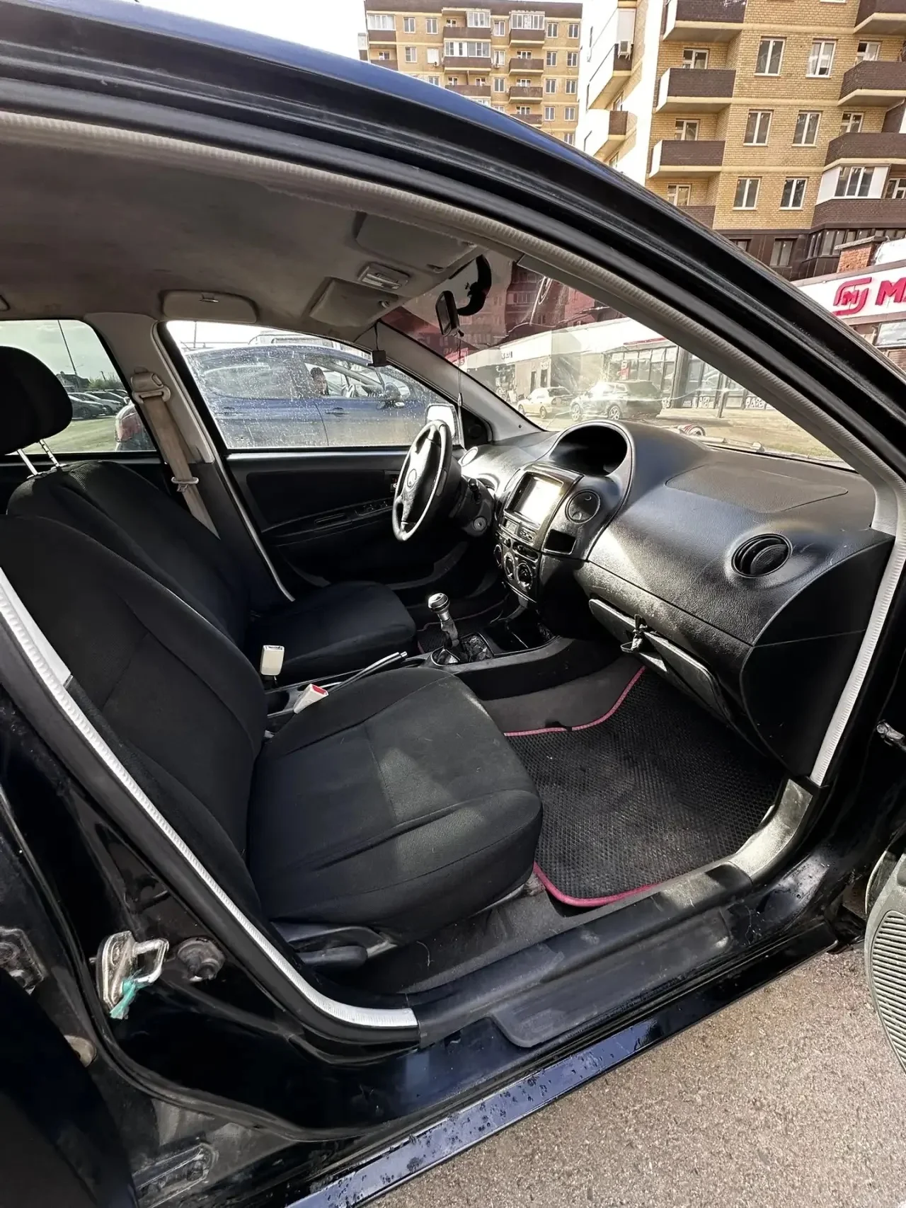 Geely mk 2011 - миниатюра 10