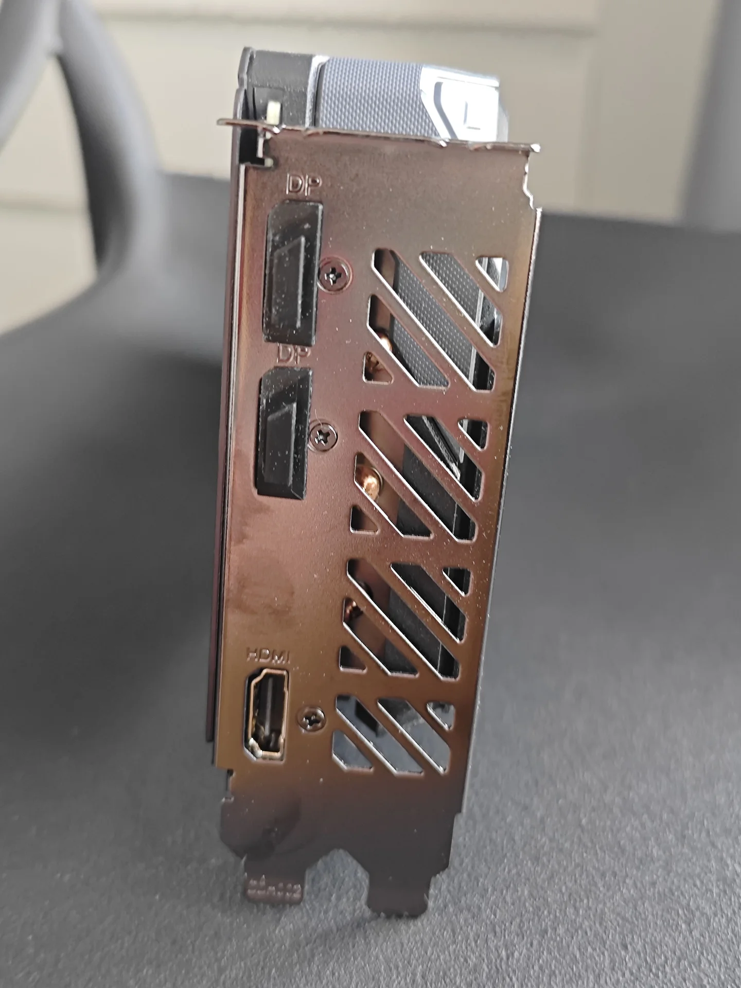 Видеокарта RX 9060xt 16gb - миниатюра 2