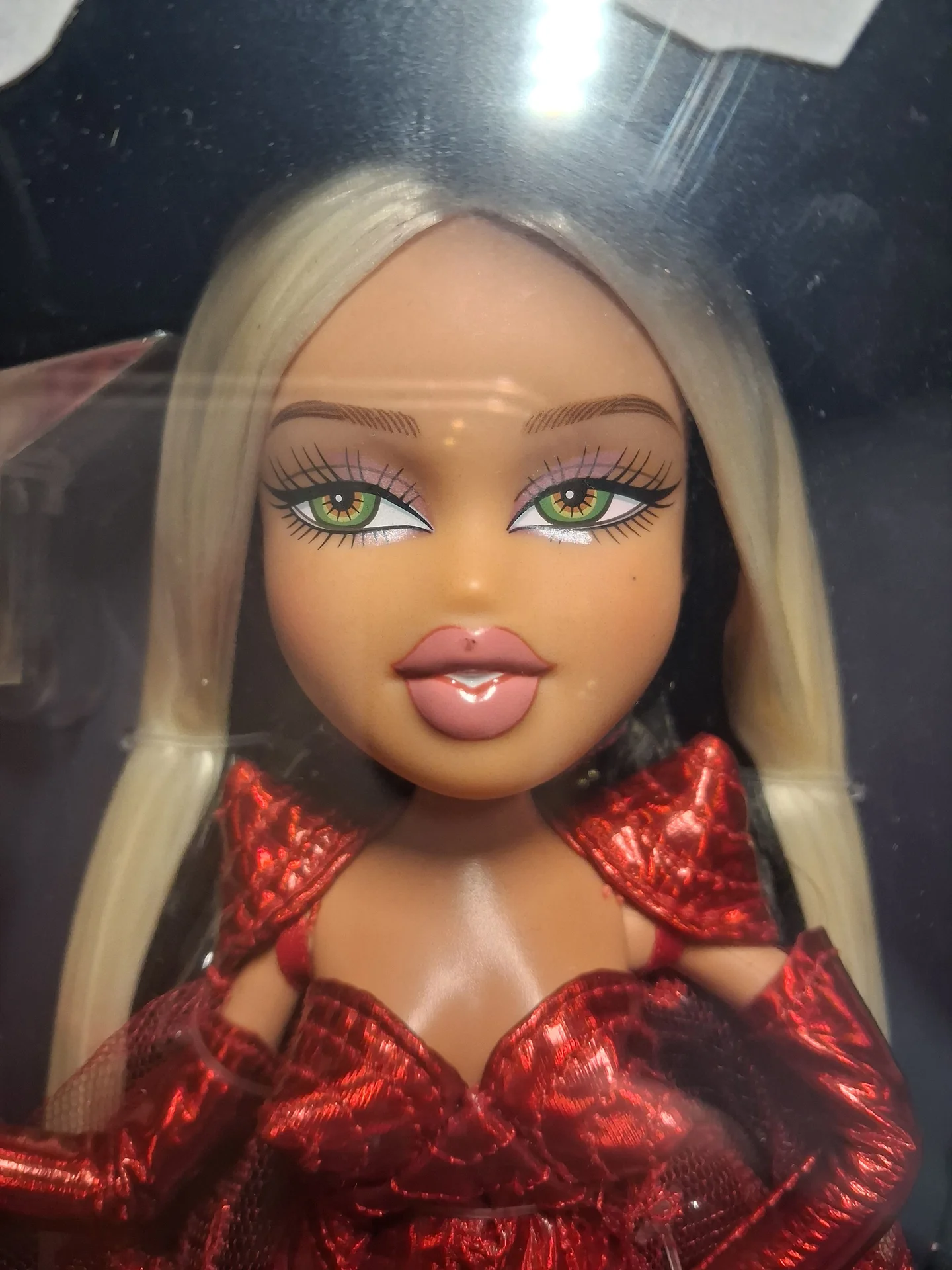 Братц Bratz Lola Indigo - миниатюра 3
