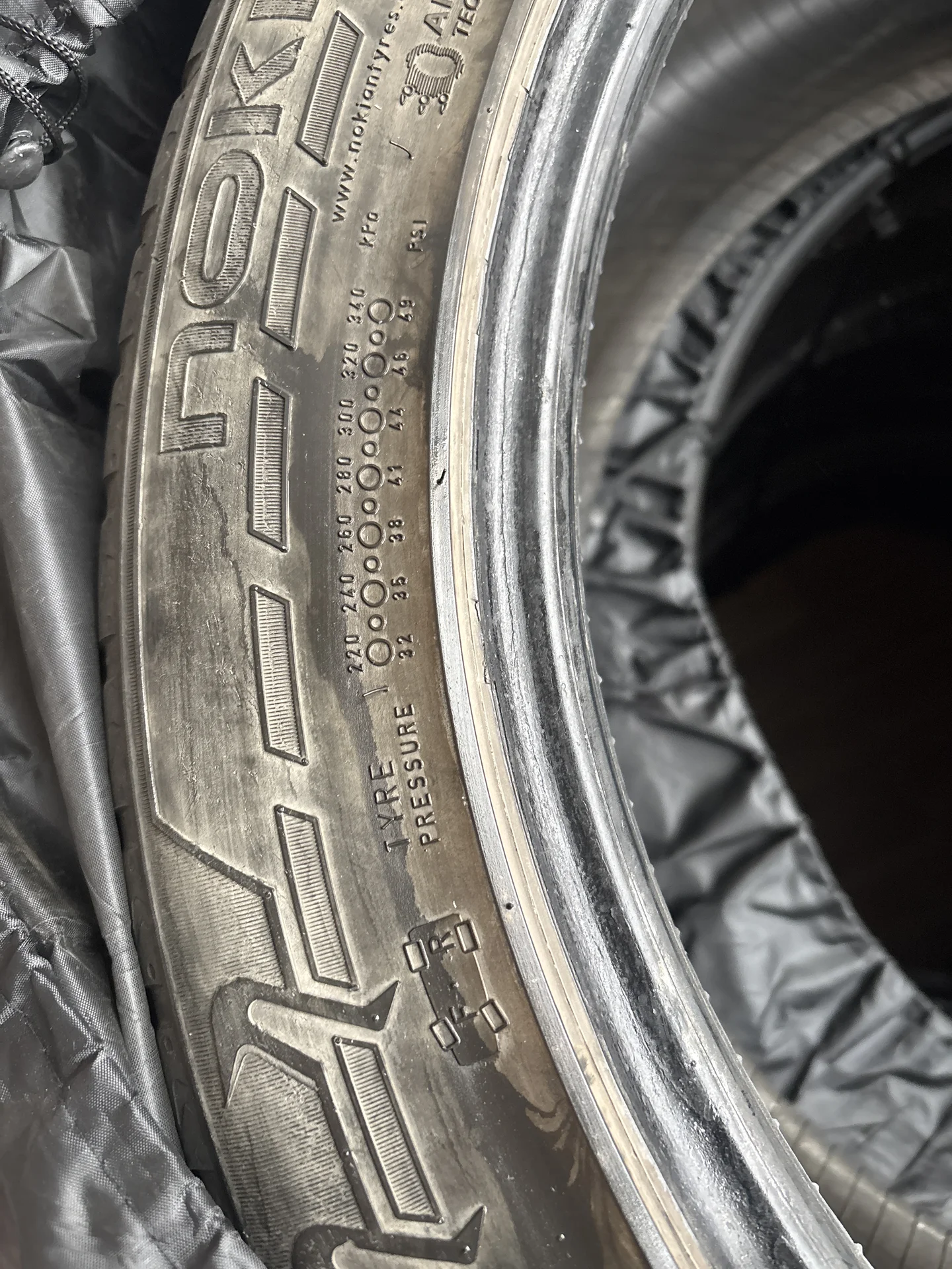 Nokian Tyres Hakkapeliitta 7 SUV 265/45 R21 21T - миниатюра 8
