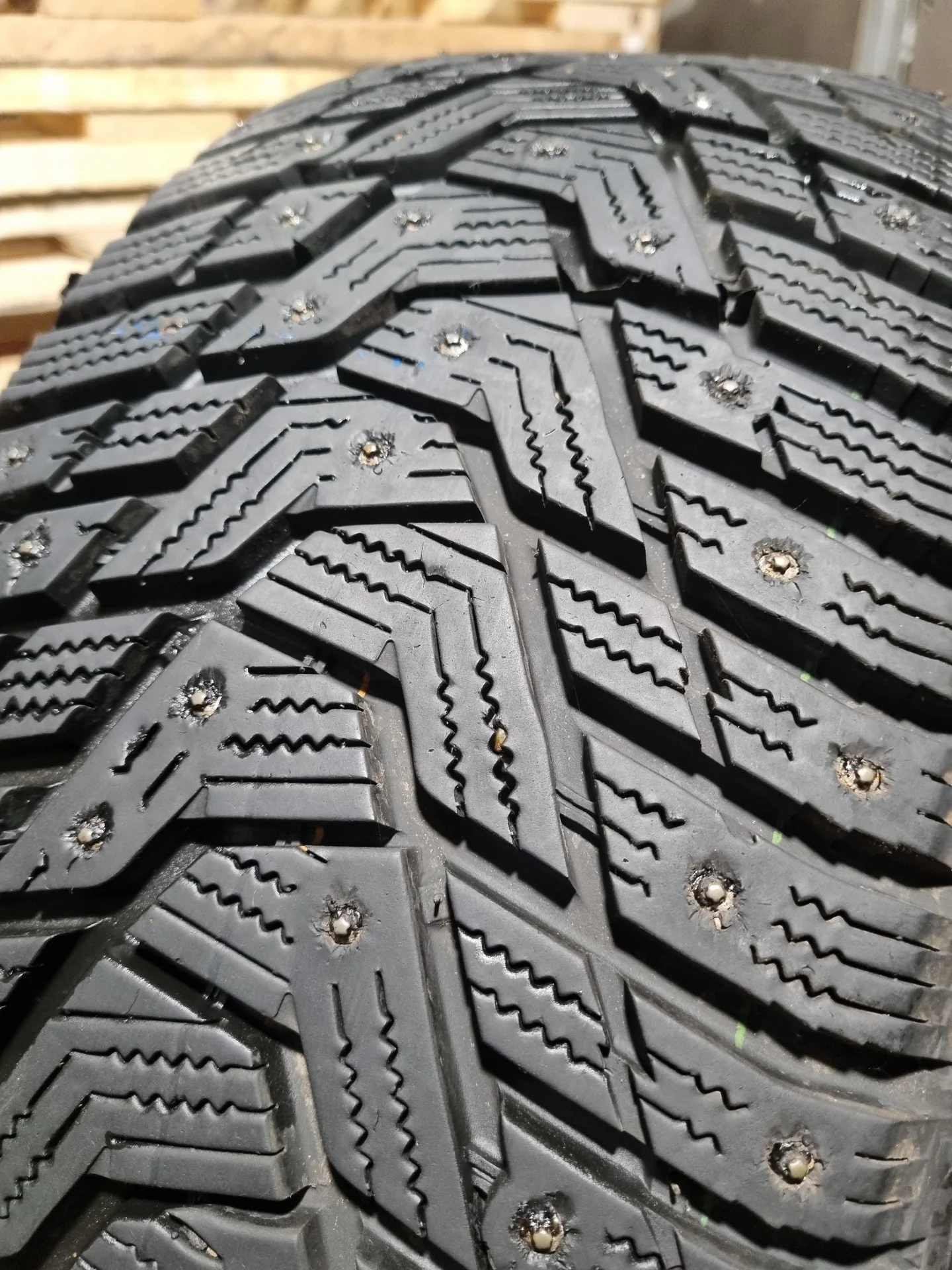 Шины Hankook Winter i'pike  RS2 225/55 R17 4 шт - миниатюра 2