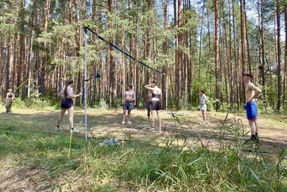 Волейбольная сетка со стойками в аренду - миниатюра 2